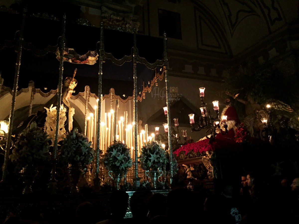 VikiHG's tweet photo. SOÑADORES DE LUNES SANTO...💙 https://t.co/Bm0aJRq0ET