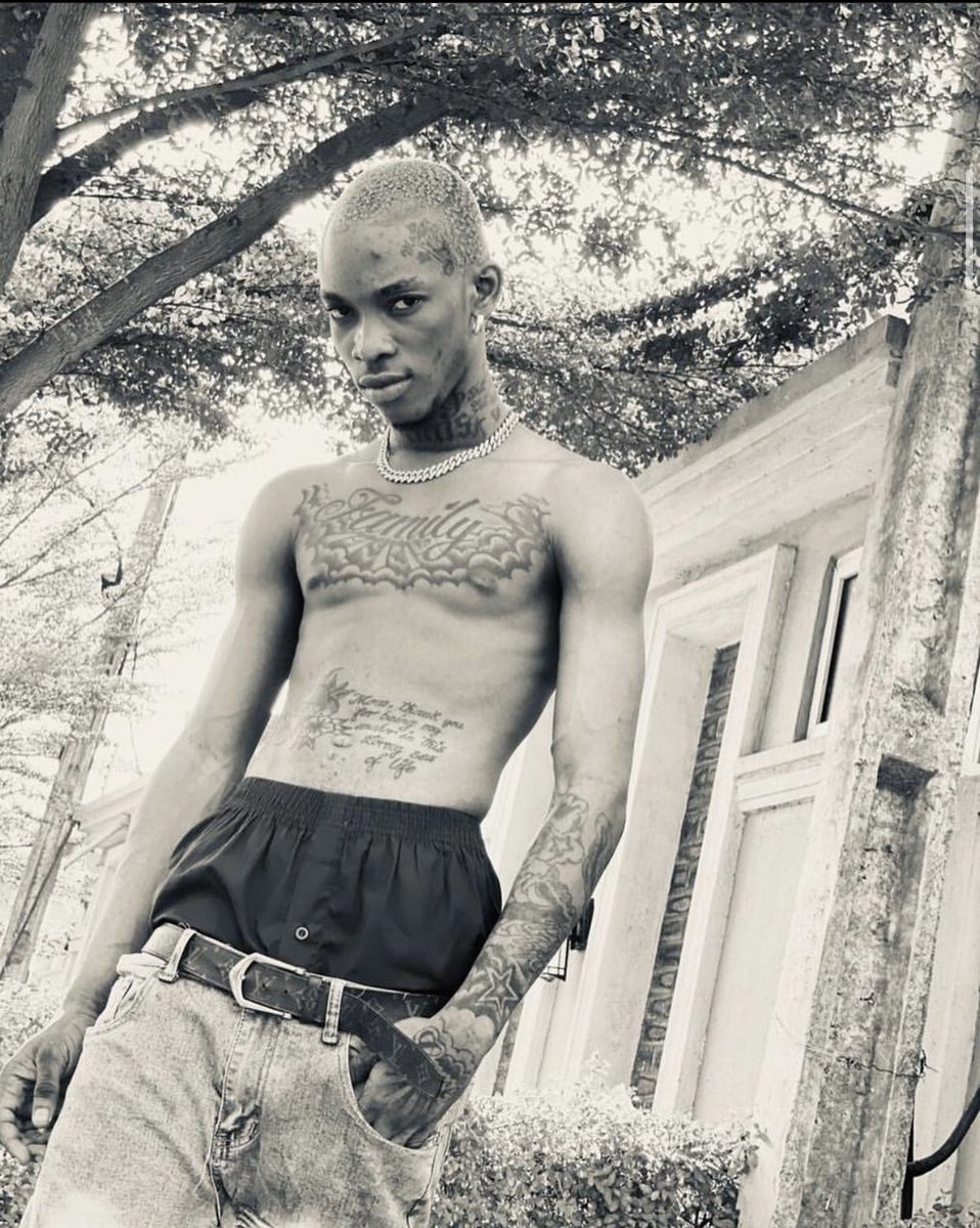 DablixxQuotes's tweet photo. SHABALABASHASHA🥶 https://t.co/UXl9nyQXAF
