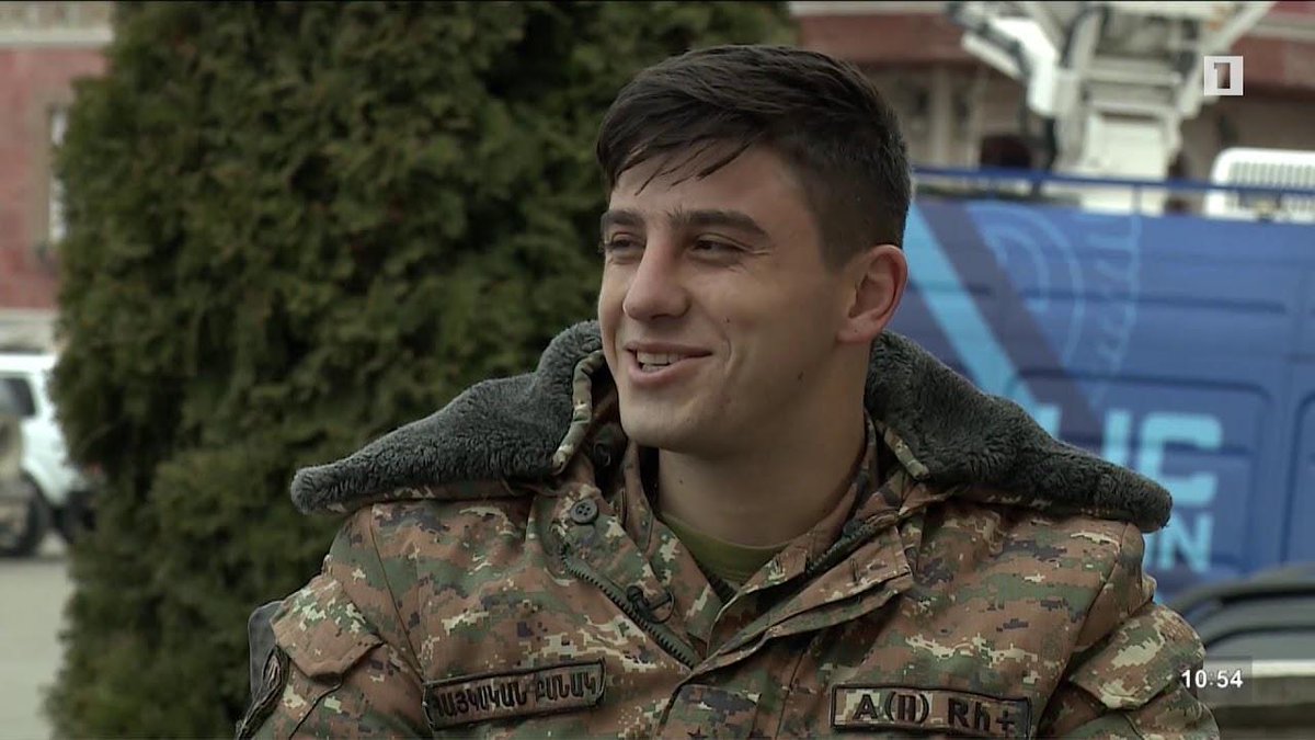 KarabakhRecords's tweet photo. Marat Petrosyan hit 5 #Azerbaijan'i tanks and 1 BMP(infantry fighting vehicle) in just 3 days during the #April2016War. The 19-year-old was awarded the 1st-class Order of "The Combat Cross". #AllforArtsakh https://t.co/Z29u3VIIkG