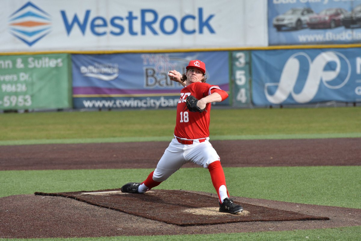 Dakota Hawkins tweet media