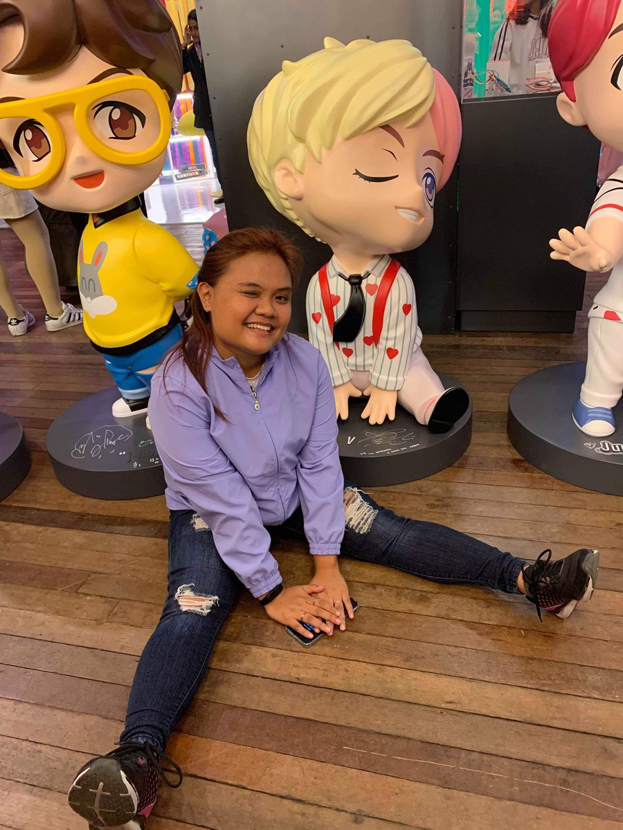 fleurjavier's tweet photo. Told me to go out with him.. 💜💜💜
#ARMYSelcaDay https://t.co/ZHxCUlDBXK