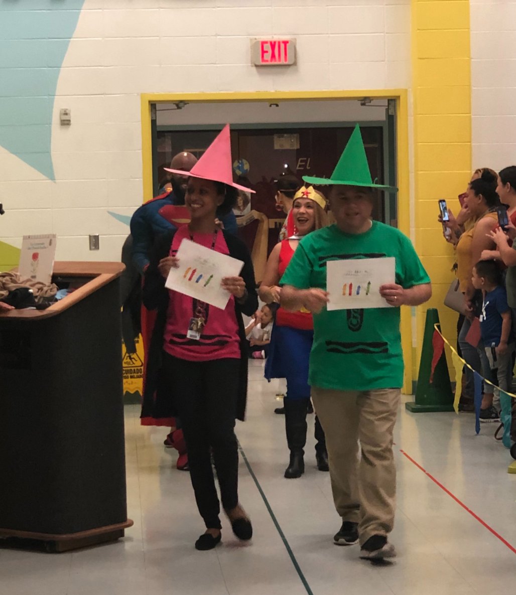 abunzaldineisd1's tweet image. Such an honor to work with our outstanding Assistant Principals, Ms. Jennifer Dixon, @Jennifer_Dixon4 , and Mr. Juan Toscano, @jtoscanog . They inspire all of us to put our best foot forward every day. They exemplify excellence! #keebleOneteam, @Keeble_AISD, @AldineISD .