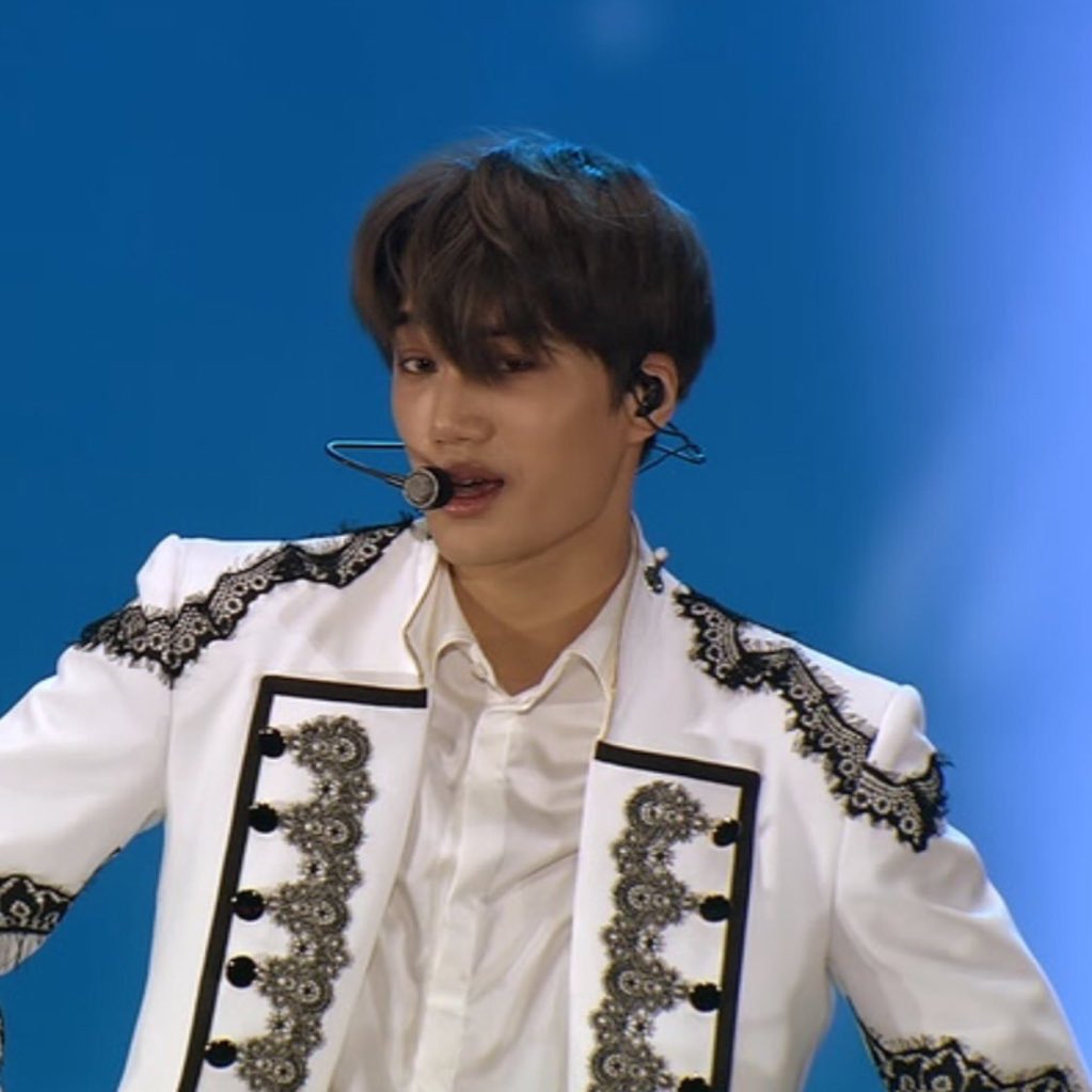 Unwhitewashed Jongin; a necessary thread