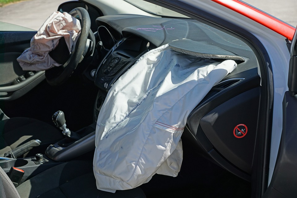 PachecoBodyShop's tweet photo. Need to get collision repair? Not a problem! https://t.co/wLMLFURo6r #AutoBodyRepair #CollisionRepair #BumperRepair #AutoPainting https://t.co/ZxbEOPYGPW