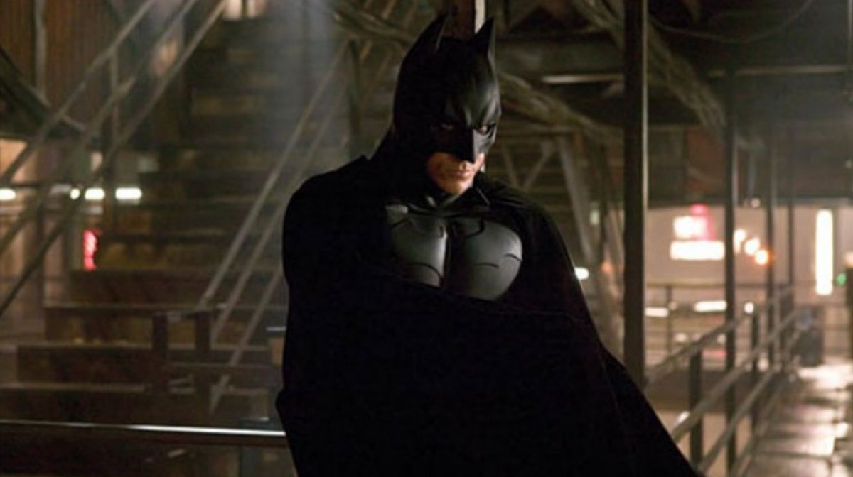 ケイシ・ファイティング・メソッドが映画に採用されたのは2005年の『バットマン ビギンズ』が初である。バットマンの犯罪者を相手にするというキャラクター設定は、集団戦や1度に多人数を相手にする事を想定して設計されたケイシとのコンセプトの合致を映像で示して見せた。
