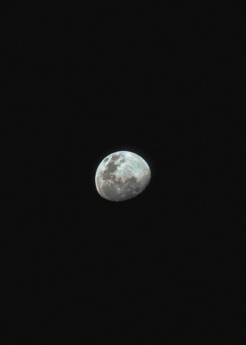 perdomomf's tweet photo. Amo tomarle fotos a la luna🌒 https://t.co/Z0himORnQl