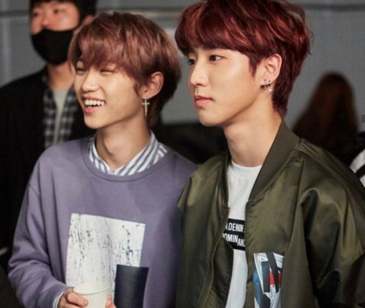 Random Skz pics that make me really happy - a very long thread
