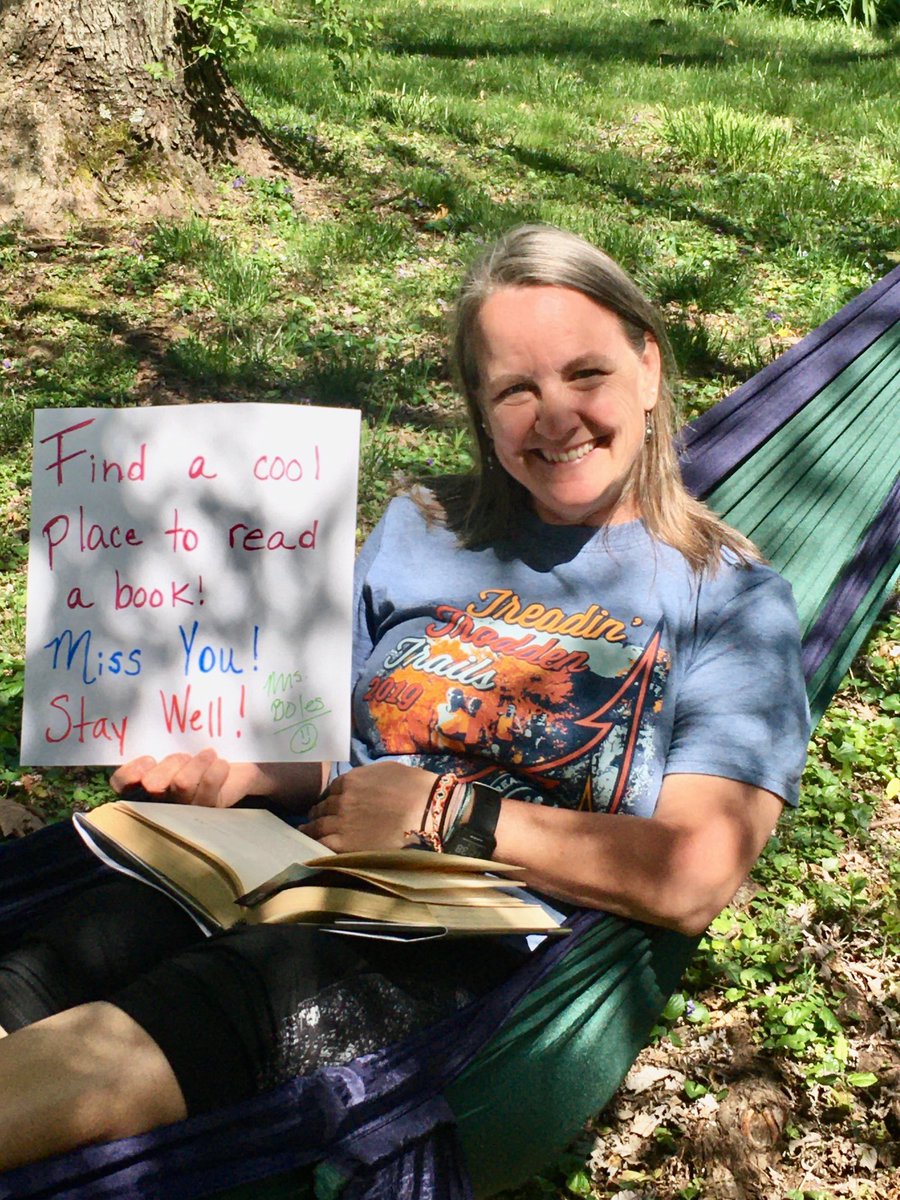 KCSRelatedSvcs's tweet photo. Great reminder from Ms. Boles to fine a good spot and read a book! 😊 #KCSRelatedServices https://t.co/fFJ9Cekz4r