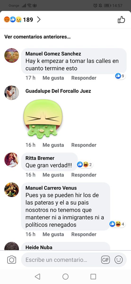 mariosanchez82's tweet photo. Esto me encuentro en Facebook y la verdad, me da mucha pena enserio ver cuanto racismo hay en este país, se supone que seguimos avanzando en la sociedad pero con este tipo de personas vamos hacia atrás, ojalá se vean ellos en las situaciones que se tienen que ver a diario https://t.co/HAbjrYDHjA
