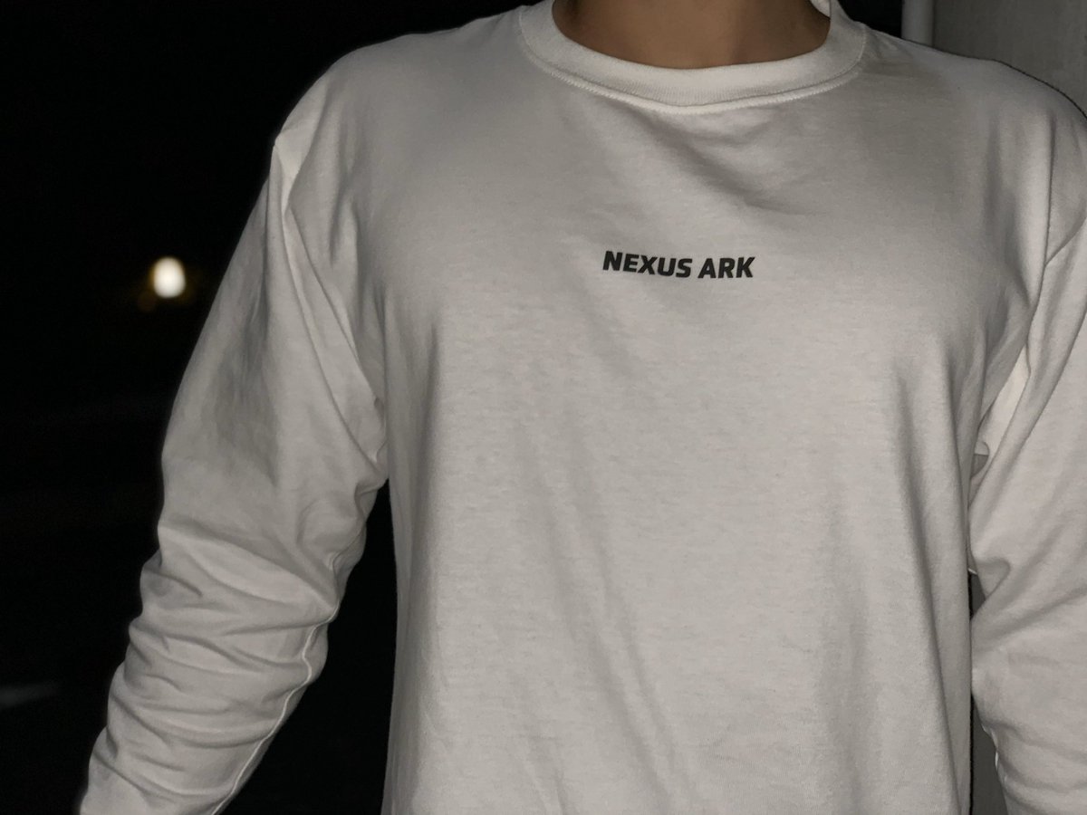 nexus_ark_'s tweet photo. #NEXUSARK 
surf&amp;skareet

トップ画面のURLからご購入できます。
また、DM、メールでも受付しております。

color 👉 White . Black
size 👉 S .M .L .XL 
price 👉 5500円+送料500円（全国均一）
ユニセックス商品🙆‍♂️🙆‍♀️
・Cotton100%
・7.4Oz
・袖口リブあり 
⚠️ご質問等はHP、DMで承っております。 https://t.co/hqLGfNG5g4