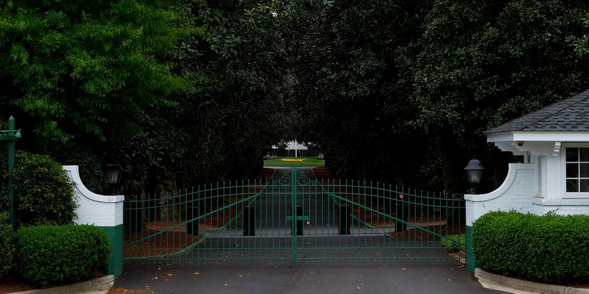 GolfDigest's tweet photo. Until the fall, Magnolia Lane... https://t.co/Ivi1beCobH