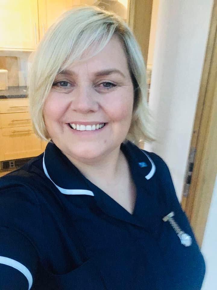 PipTomson's tweet photo. This is my wonderful friend Lisa Webb GM. She once saved children from a machete attacker in Wolverhampton. Today she’s a clinical nurse assisting in this pandemic. Sending her so much love and strength ❤️
@LisaPottsGM #heroine #coronavirus https://t.co/DOL9kTOREU