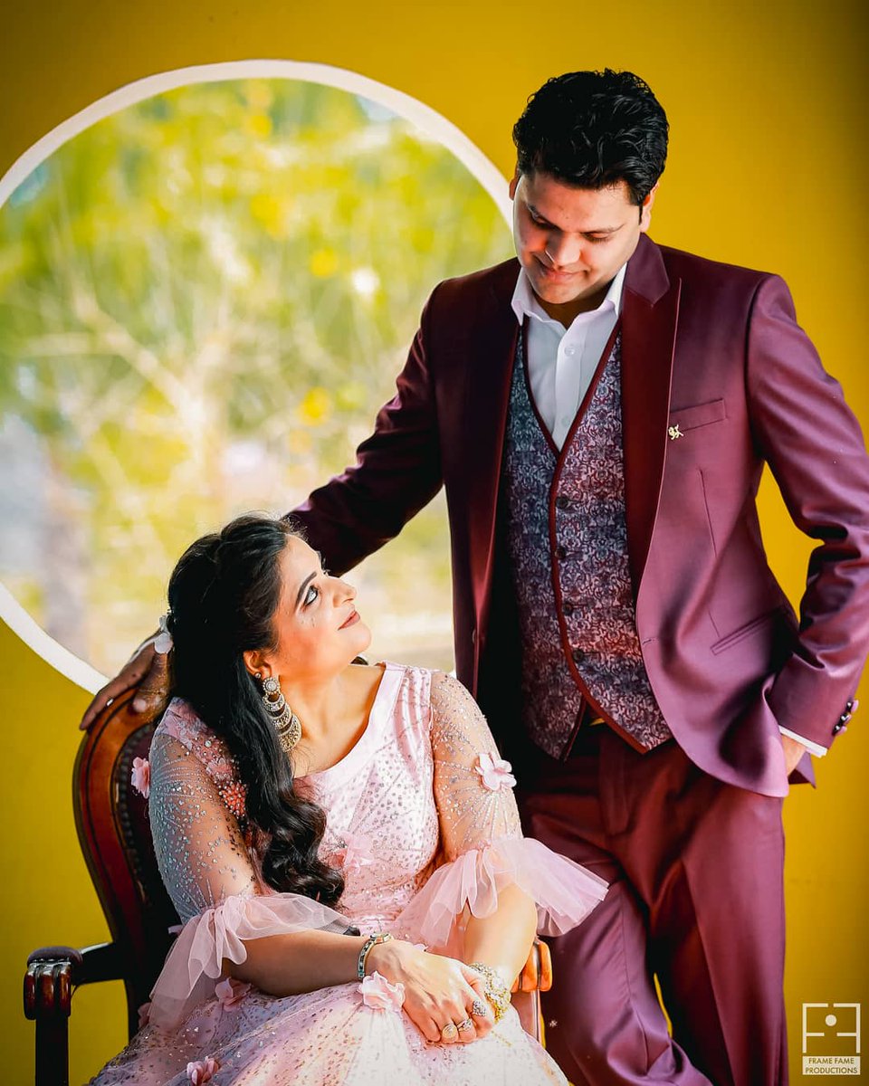FrameFameProd's tweet photo. We are here to bring colours to your memories 😇

Book us now to get the shoot done for your special occasion at a moderate budget 🤑🤑

Contact-+91-8929100656

#QUARANTINEANDCHILL #quarantinelife #QUARANTINE #couplegoals #bloggerstribe  #photoshop #followforfollowback #framefame https://t.co/p6ic7Jt2FM