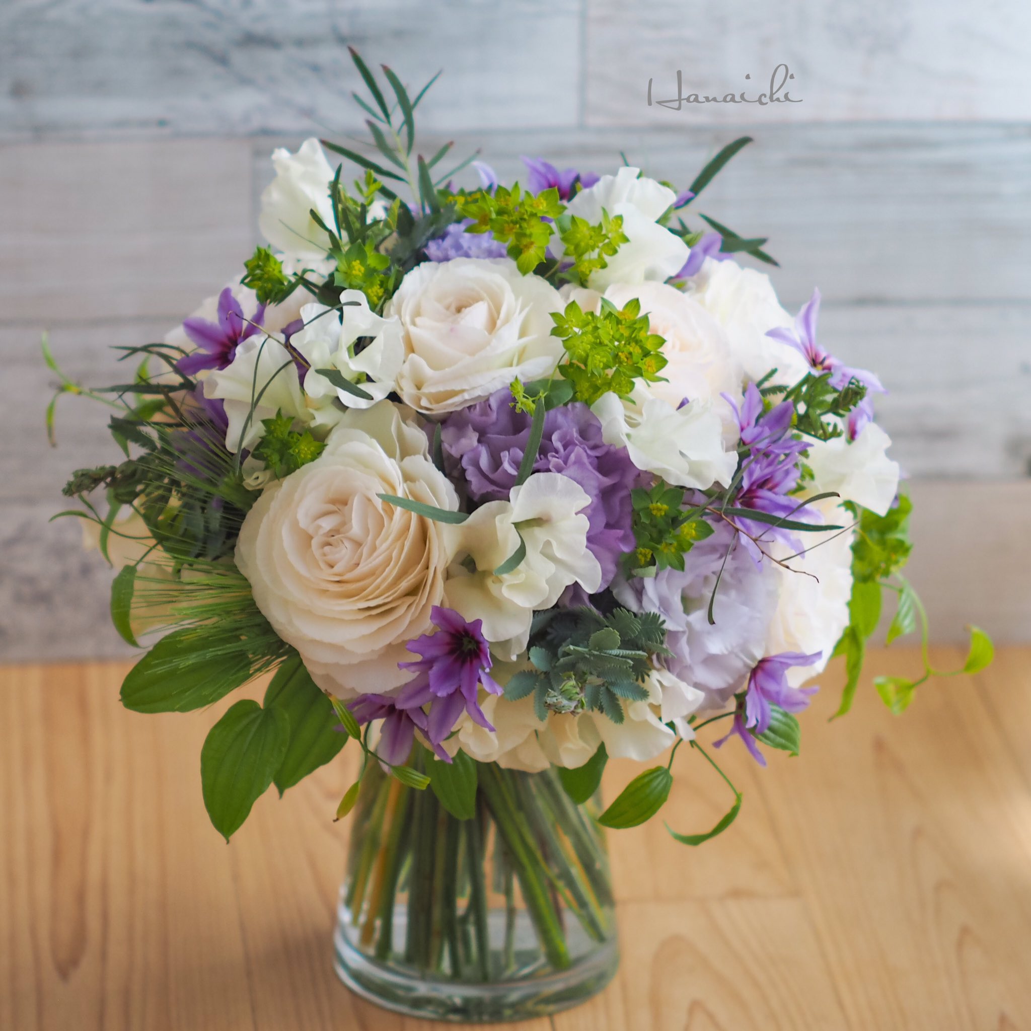Florist Hanaichi Twitterren アイボリーとラベンダーカラーのシックな春の花ブーケ 花市 Flowergift Flowerarrangement Flower Bouquet Flowerdesign 花のある暮らし 花ギフト 季節の花 フラワーギフト 大津市 花屋 大津市花屋 花束 ブーケ 春の花