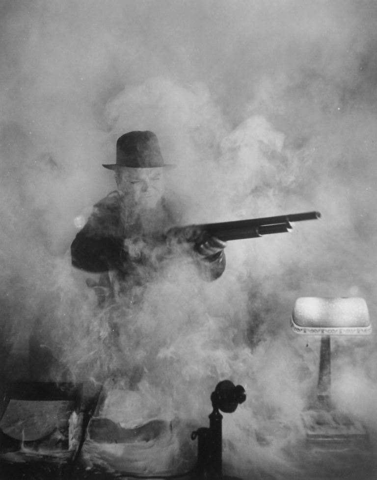 HUCKmagazine's tweet photo. Ida Wyman was disregarded for most of her life but she was one of the 20th century's best photographers.
https://t.co/Yclo2CqKhS https://t.co/zvs3LRyBql