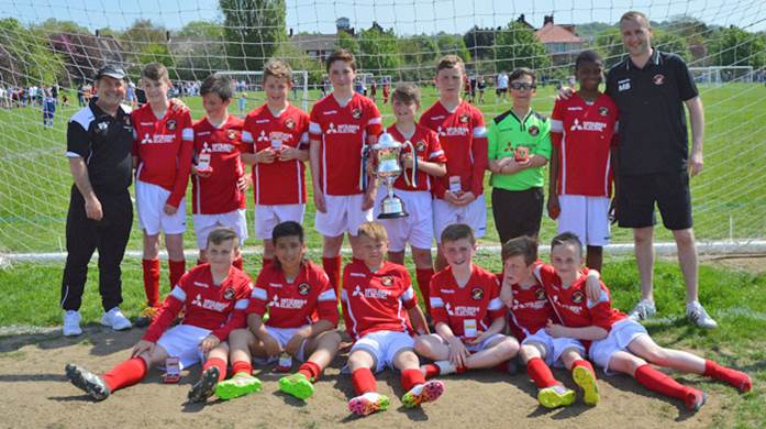 EbbsfleetU16's tweet photo. U12's 2015-2016 https://t.co/sy8wu5RtRa