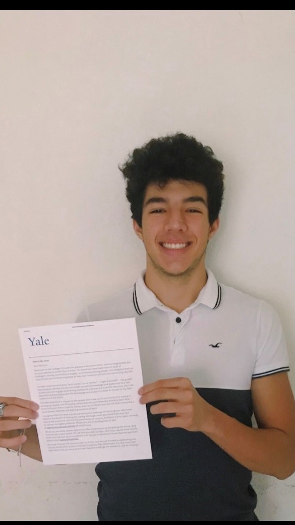 TheRealMdyc's tweet photo. #MDCYC is sharing more good news today! William Garcia of District 9 was accepted into Yale University and will major in Political Science. Congratulations! @DennisCMoss https://t.co/jnkrdchfAg