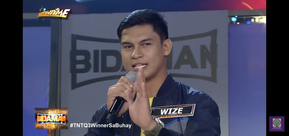 GilbertJohnM_16's tweet photo. Happy 1st year Anniversary Bidaman @wize_estabillo Congratulations and God bless you. https://t.co/REBqQVdNQD