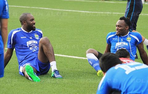 abcdenyz6971's tweet photo. @Blasters_Fan21 @SanBassMedia We have Cuanky Cole &amp; Lauk Essien https://t.co/MQHxlq7UeT