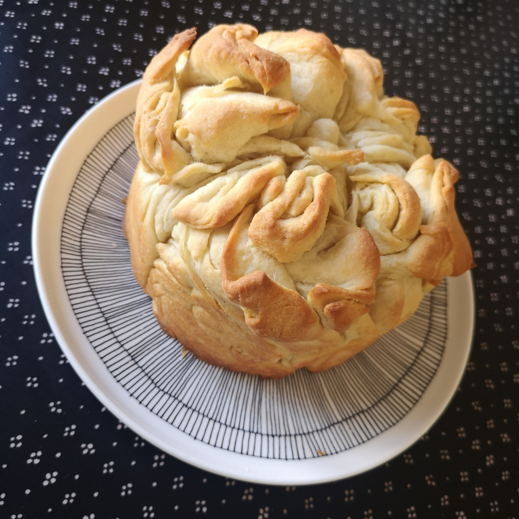 papillonzg's tweet photo. Masni kruh/Buttery bread https://t.co/UfRg8n5UWC https://t.co/QbCqQJNl10