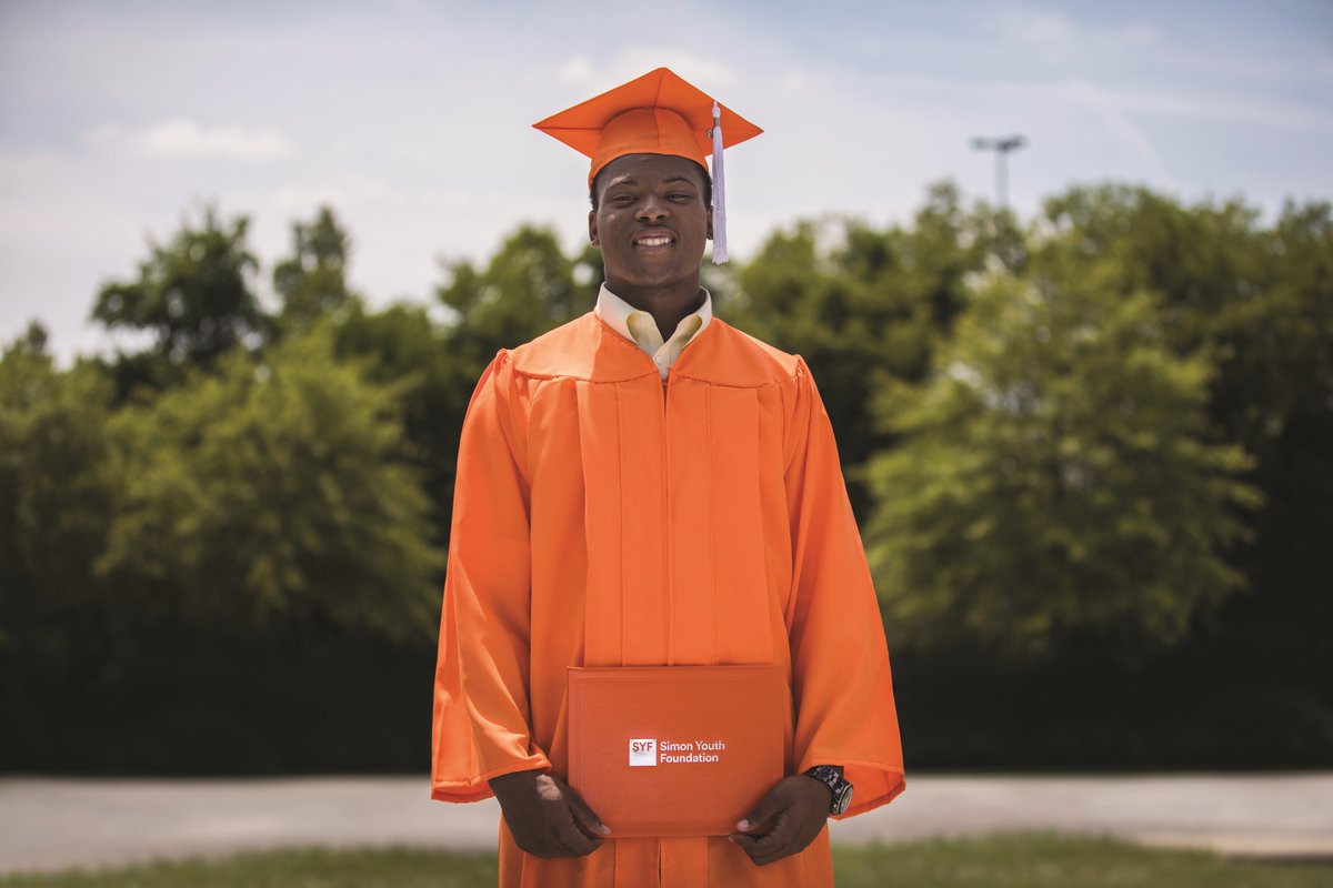 simon_youth's tweet photo. Simon Youth Academy students continue to prove that #SYFmeansGraduation - no matter what. We're happy to share that even during these challenging times, six Academy students completed their graduation requirements last week. Congrats, grads - we're so proud of you! https://t.co/lTeO4uVwyY