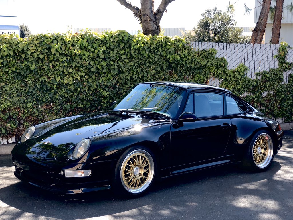 Ready for action! Fister Stage III sport mufflers, FDM SSK and G Rod, odometer gear repair, repaired oil leaks, gold BBS.