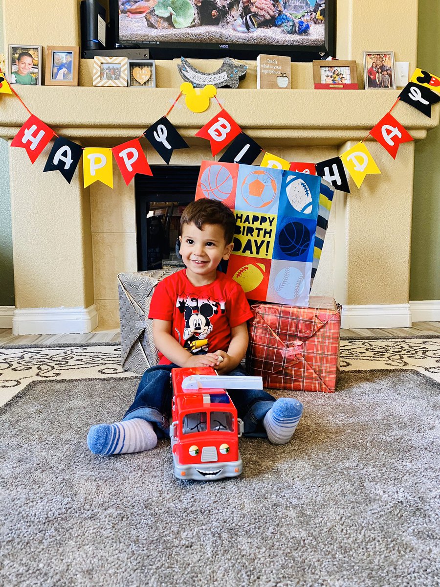 OneAndOnlyAbdul's tweet photo. 2 years young. May God protect you forever. Love you young Ziz 💤 , thank you for making me a dad and for being the best son I could have ever dreamt of. 🐐❤️🙏🎁 https://t.co/V9Ohrs6FbO
