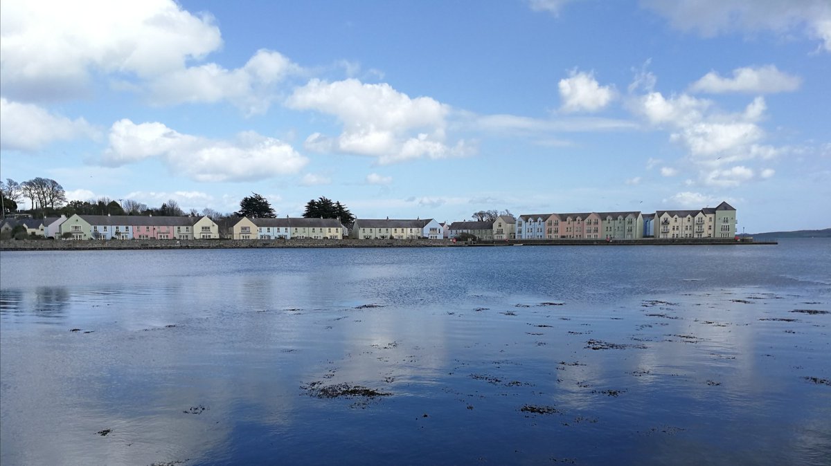 SmugglersTable's tweet photo. Set off on today's walk with fleece, coat and hat on... Big mistake!! #SmugglersTable #Killyleagh #StrangfordLough #SpringTime #OneWalkADay #StaySafe https://t.co/JvGyeUFDtX