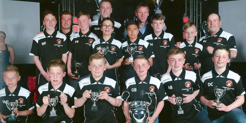 EbbsfleetU16's tweet photo. 2016 Tour winners with Psycho Stuart Pearce. https://t.co/kCZRSSufI4