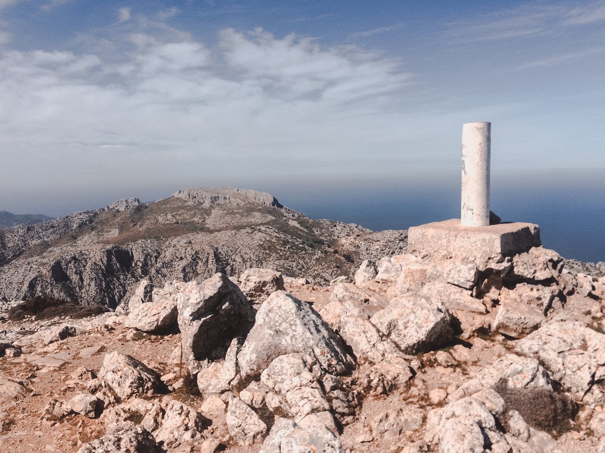 Die öffentliche Finca Publica Galatzo liegt im Norden von Calvià, in der nähe von Es Capdellà. Galatzó zeichnet sich durch sein reiches Naturerbe aus und ist daher ein Muss für alle Wander-Fans auf Mallorca.