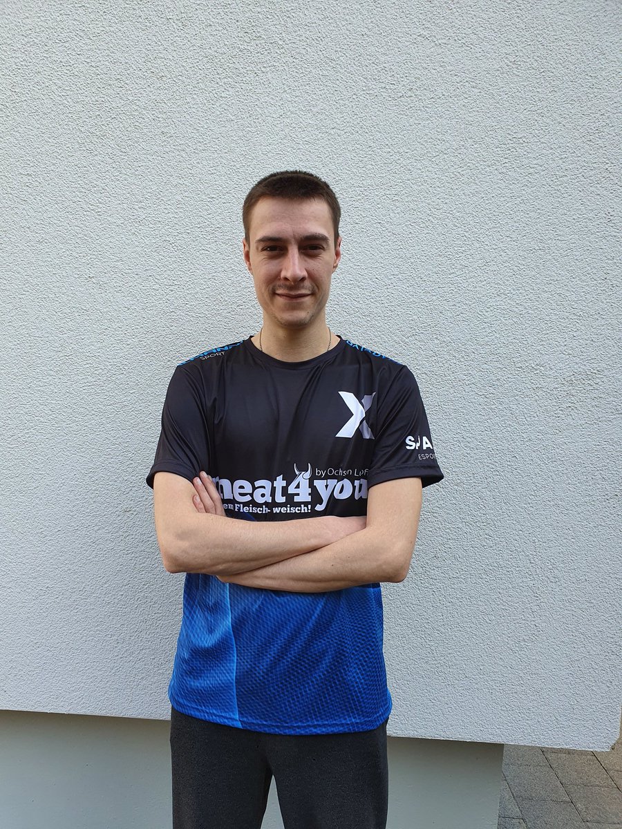 AconiteLoL's tweet photo. Big Thanks to @SparxEsports for the new jersey 🥰🥰 Let's Go!!! 🤪 https://t.co/wqmdQvOqMc