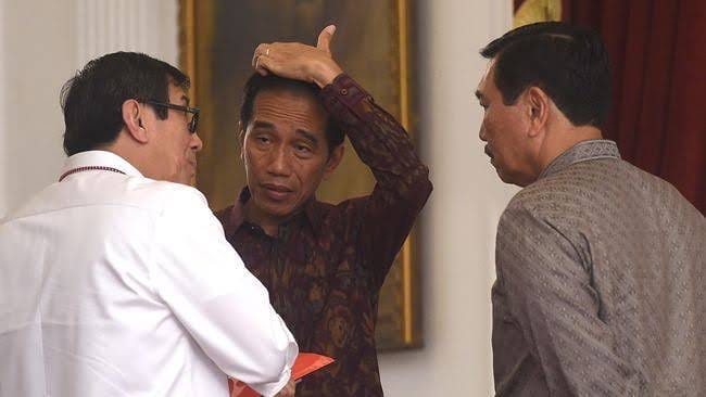 junifan's tweet photo. Bingung saya mau reinkarnasi jadi siapa https://t.co/GD7fxS5QXj
