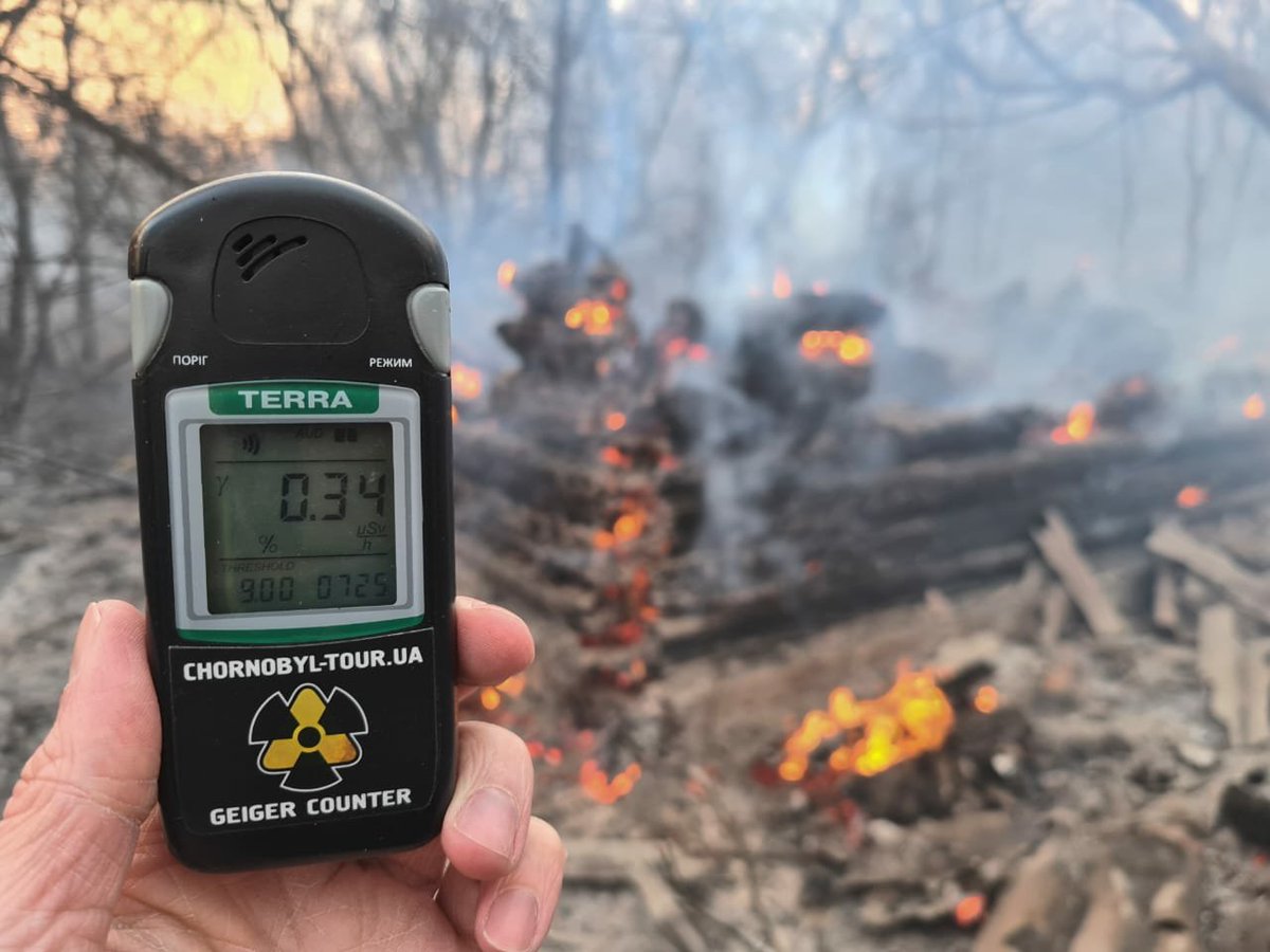 FFFIndia's tweet photo. Radiation levels 16 times above normal after fire hit Chernobyl nuclear accident zone.
Ukrainian authorities on April5 reported a spike in radiation levels in Chernobyl nuclear accident zone, which was hit by a devastating forest fire.
(1/3)
#ClimateCrisis
#fridayaforfuture https://t.co/tSiLtA9LS3