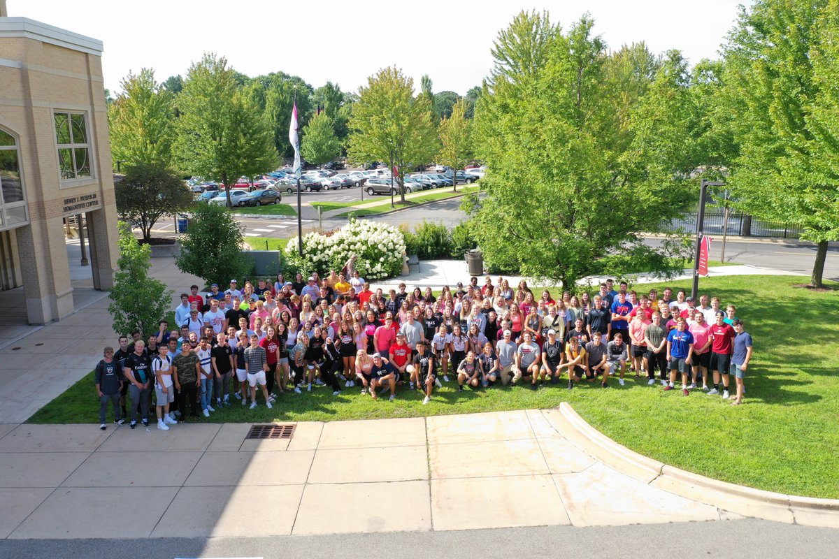 Happy National Student-Athlete Day to all our awesome Eagles!

🦅 Stay safe, keep working hard, and we can't wait until we are all together again! 

🦅 Have a great day, Eagles! #NationalStudentAthleteDay