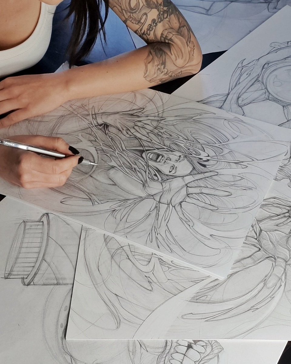 ciobanenco's tweet photo. Hey guys....need some sugestions from you regarding my videos...what do you prefer to see more of?
-mostly drawings
-a short story with other activities in between
-for me to be more/less visually present in videos
-other....
https://t.co/Ty12Tsl68f https://t.co/ycft6l0c0F