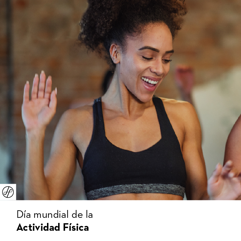 HolmesPlace_es's tweet photo. Hoy es el Día Mundial de la Actividad Física y en Holmes Place lo celebramos haciendo lo que más nos gusta🏋♀🧘♂❤.
Haz click aquí y entrena con nosotros: https://t.co/mS9ZRW5l3L
.
#HolmesAtHome #YoEntrenoEnCasa #WOD #MyPerfectMe #YoMeQuedoEnCasa https://t.co/Y8zfRgAiwu