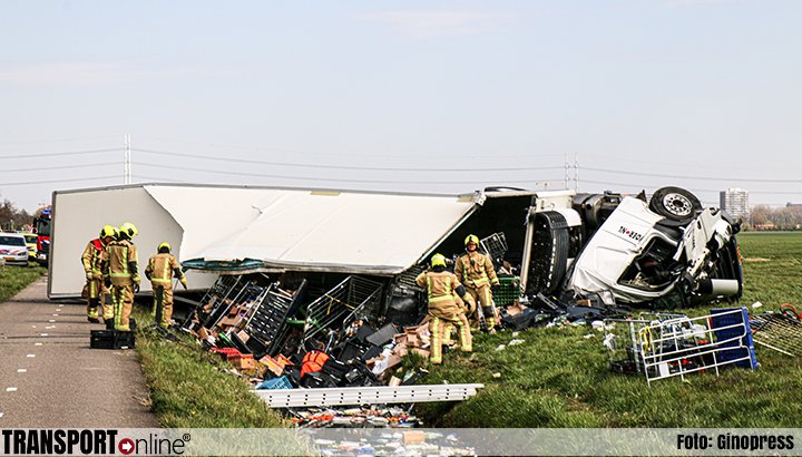 Vrachtwagenchauffeur overleden bij ernstig ongeval in #Schipluiden [+foto] ==&gt;..
