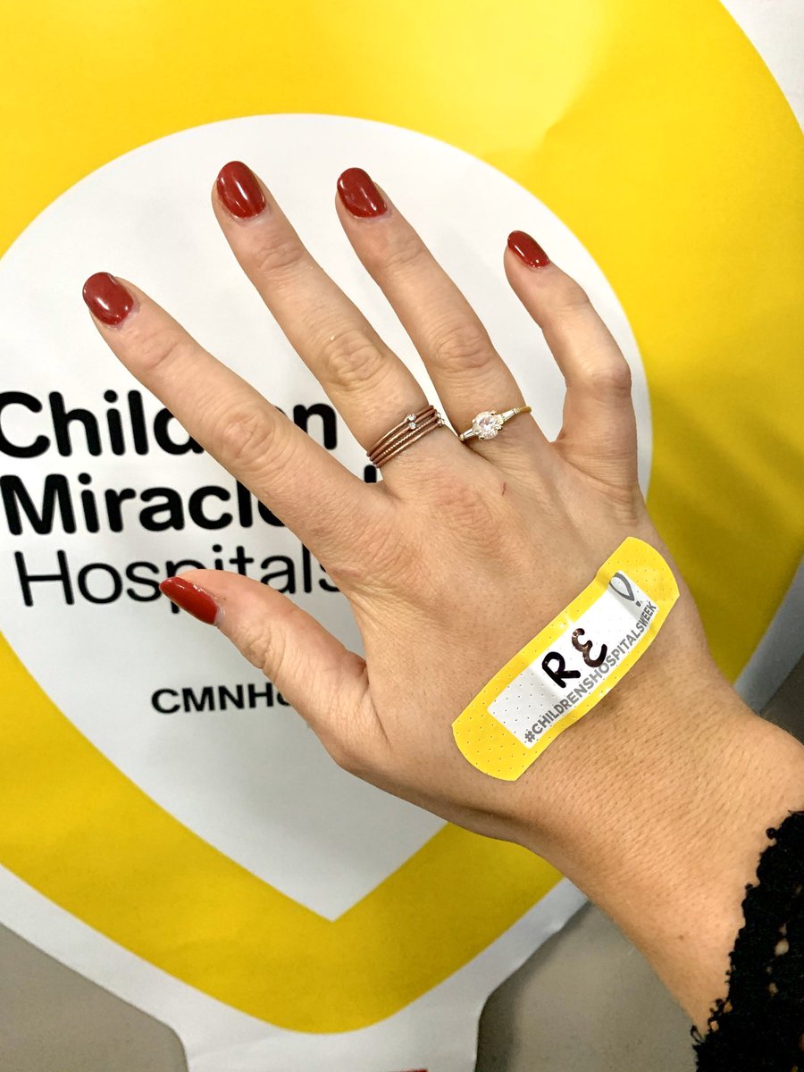 SaraBerkbigler's tweet photo. It’s #ChildrensHospitalsWeek!! In this challenging time I am proud to help support amazing kiddos at @GilletteChildrn, our local @CMNHospitals, and thank all of the  healthcare workers keeping them safe!    💛🎉🥰

https://t.co/t8s6D7DCx6 https://t.co/5nkqvlfpSo
