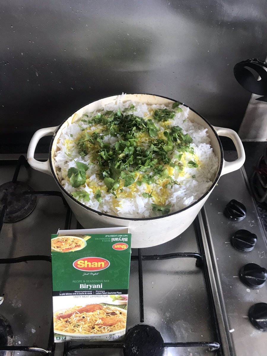 andytpatton's tweet photo. @jamieoliver one pot byrani great family feast https://t.co/MdNqSo3hAF