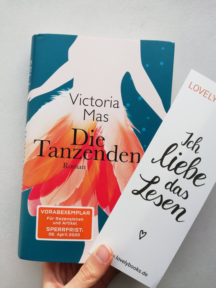 Ich lese gerade die wunderbare Geschichte 'Die Tanzenden' von Victoria Mas aus dem @piperverlag ✨

#StayAtHomeReadABook