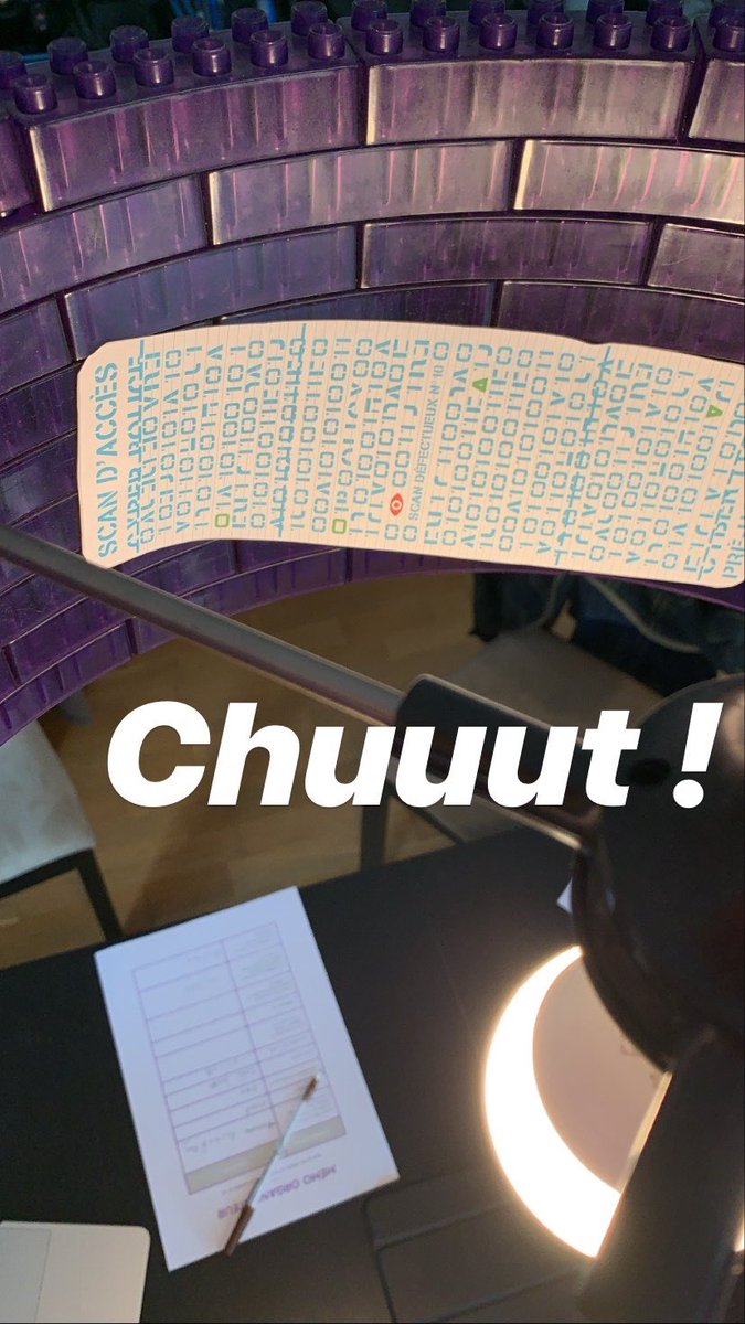 Aujourd’hui c’est #escapehome avec une aventure de <a href="/HappyKits/">Happy Kits</a> !
on cache des indices ;)
#escapegame