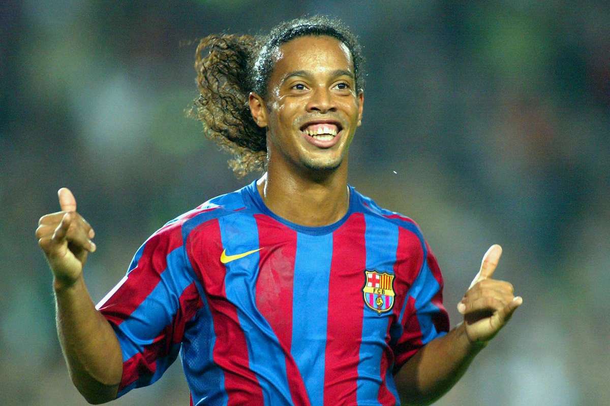 Johan Cruyff or Ronaldinho