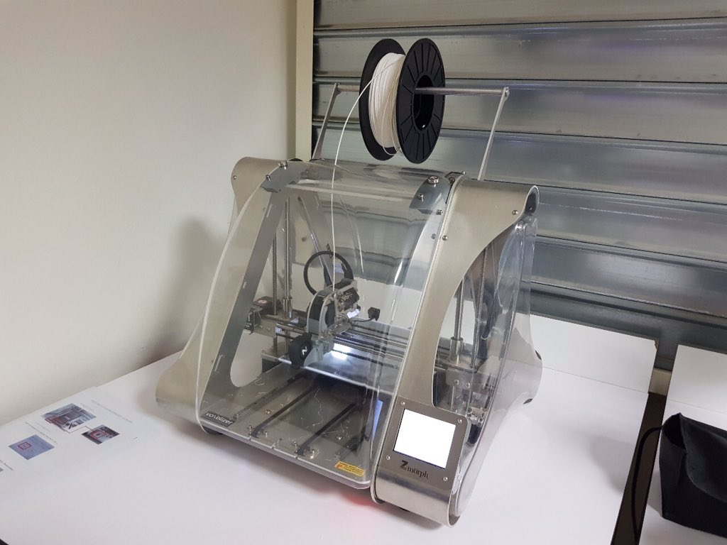 ARDI_GDI's tweet photo. ‼️APPEL À CONTRIBUTION 📣
A tous les détenteurs d’imprimantes 3D, que vous soyez particulier ou entreprise, participez avec le NumLAB d’@ARDI_GDI à l’effort de production des visières de protection contre le #COVID19
Contactez nous via contact@ardi-gdi.fr 📤✉️
#SolidariteCOVID19 https://t.co/3eCLLukiFN