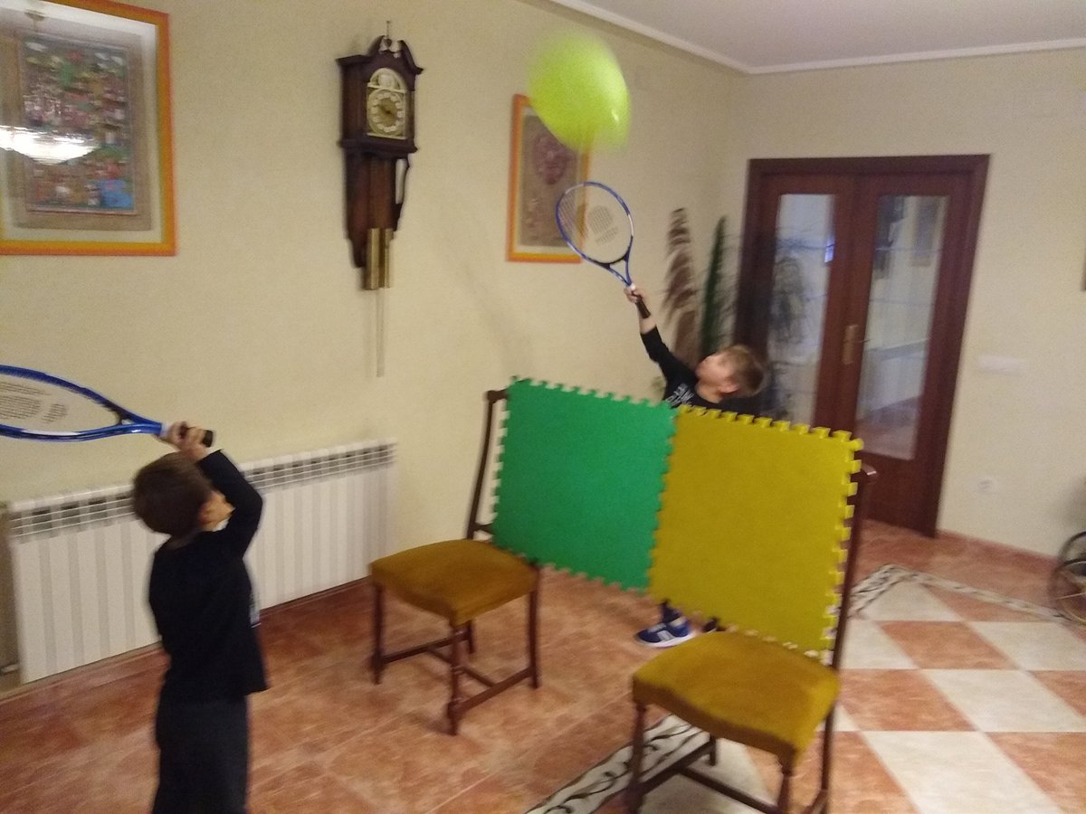 macip_vic's tweet photo. Gaudint de l'activitat física a casa! @comunitatesport #diadelesport https://t.co/aHo9mKQaNq