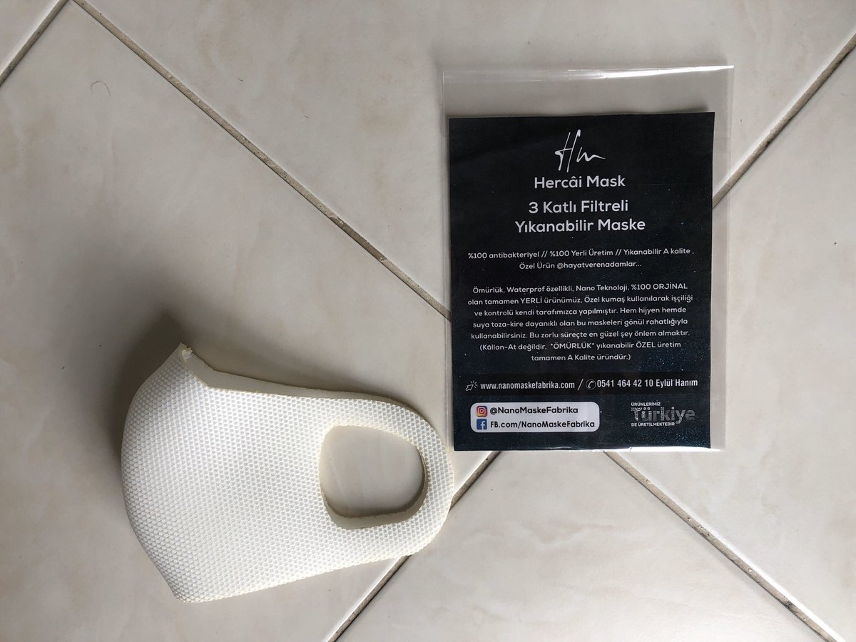 NanoMaskeFabr's tweet photo. CE belgeli tek kumaş bizde olmakla birlikte piyasa da satılan ucuz,boyalı kumaşlarla üretilen ürünlere tamah etmeyiniz. Gerçek nano teknoloji bir ürünü kimse size 5 tl ye veremez. https://t.co/u3ndIF6Clg