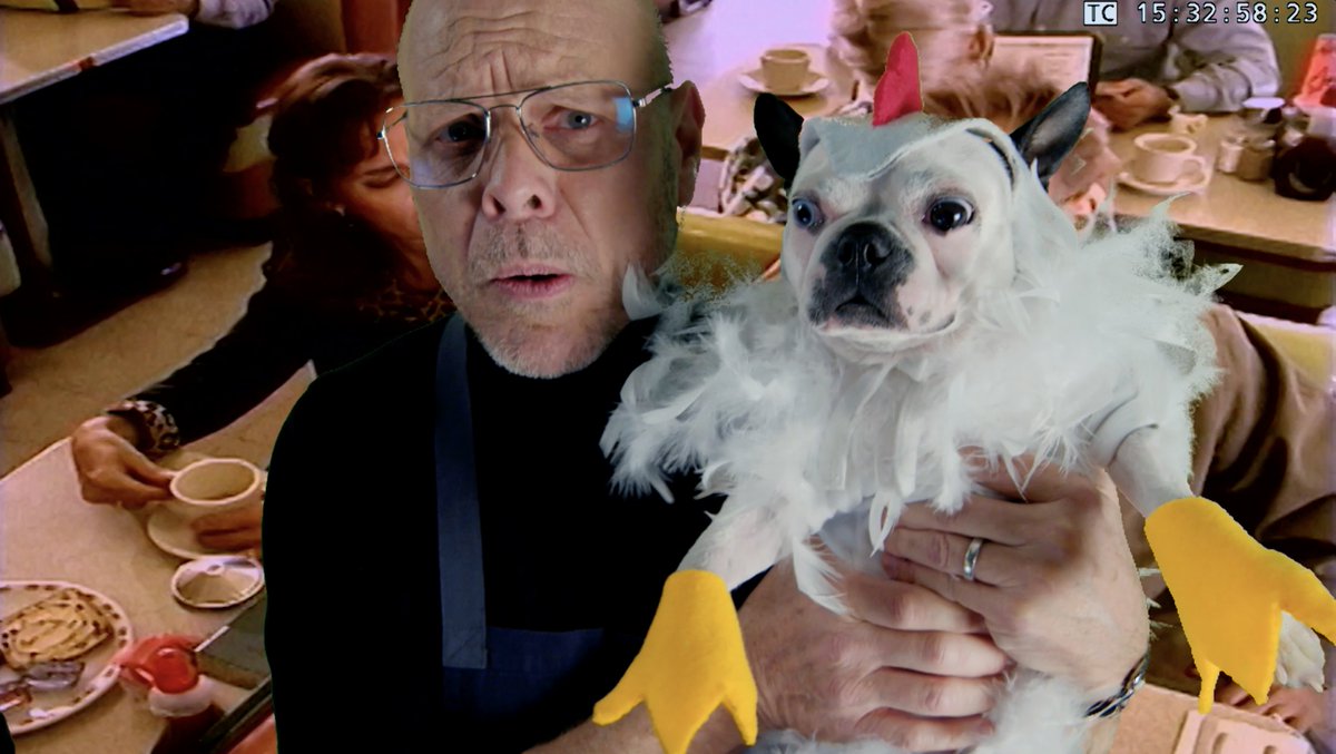 All hail the return of #GoodEatsReloaded! Catch the first episode a week before its April 13th premiere.
youtube.com/watch?v=evv6Je…