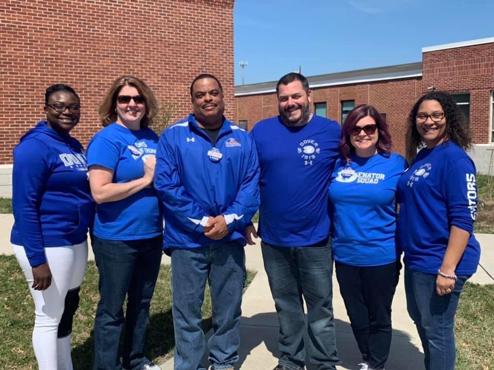 CSDDoverHigh's tweet photo. It’s National Assistant Principal’s Week! We are so thankful for ours! @sharpe_terri @ShawndellSolom1 @pinkett_t @RonBerry09 @ThomasKalinows1 🔵⚪️ https://t.co/nSGAvidydo