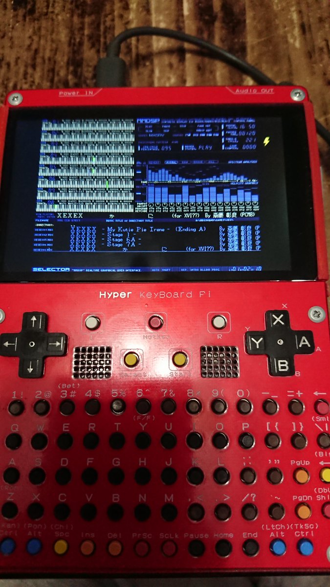 tnbyki's tweet photo. #hyperkeyboardpi
#x68000
見た目は以前と変わりませんが、
自分のお気に入りの中身になってます♪
mmdspは、少し重たいですね。重い曲単品でもサクサクなんですが、なにかの事情があるんですよねきっと、
p4だと改善するのかなあ??? https://t.co/eR6GMzcCps