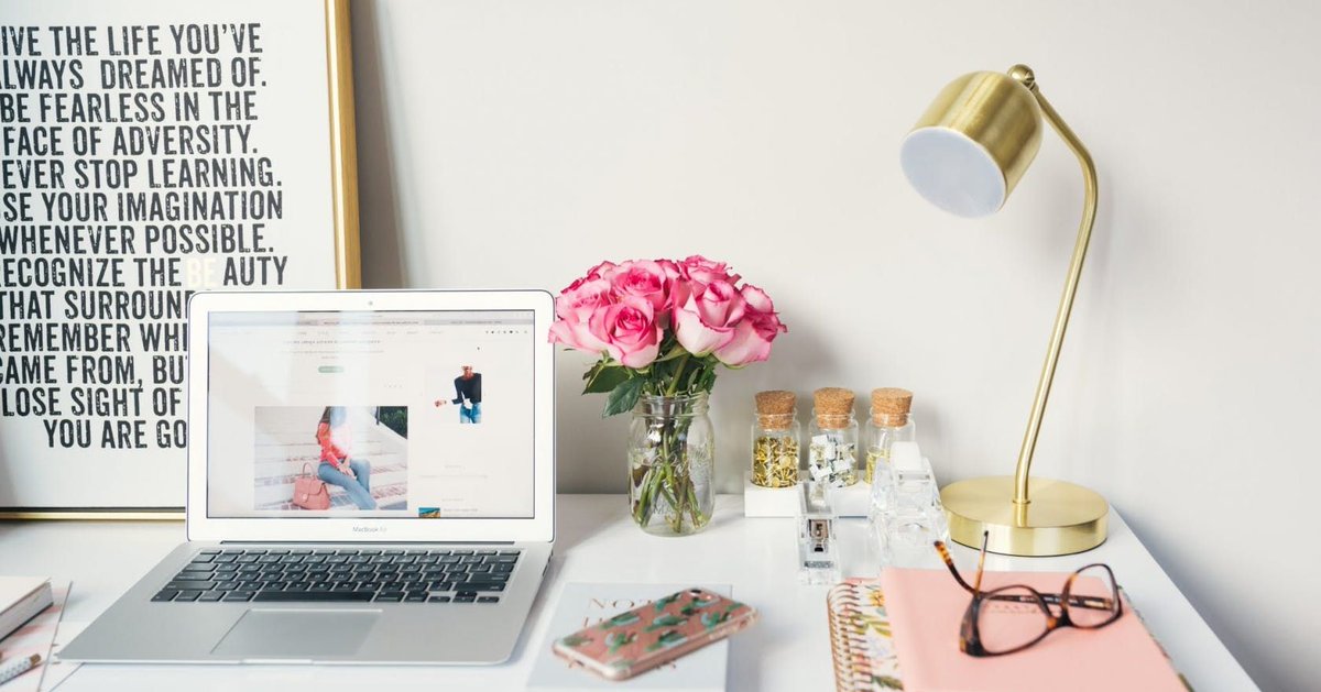 StylistMagazine's tweet photo. Guilty of sitting on the sofa with a blanket while working? Us too, but here's why you should avoid it: https://t.co/3V7d9XY0LG https://t.co/sOHIKWZGnZ