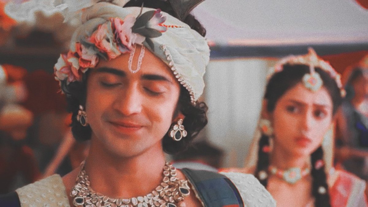 "tumhara naam kya hai"-radhahe couldn't stop that smile of relief, that of finally meeting her, he just turned around so she couldn't see how overwhelmed he was. #radhakrishn
